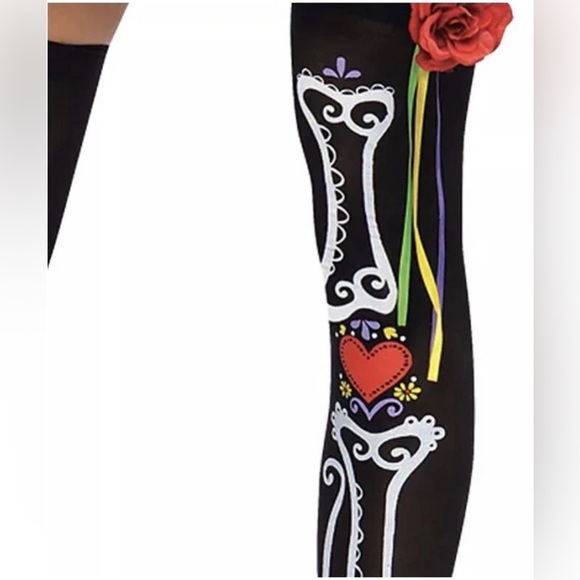 DAY OF THE DEAD SEÑORITA - Picture 5 of 12